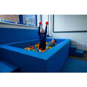 Four Sided Free Standing Ball Pool H72.5 x 290cm Square | Creative Activity