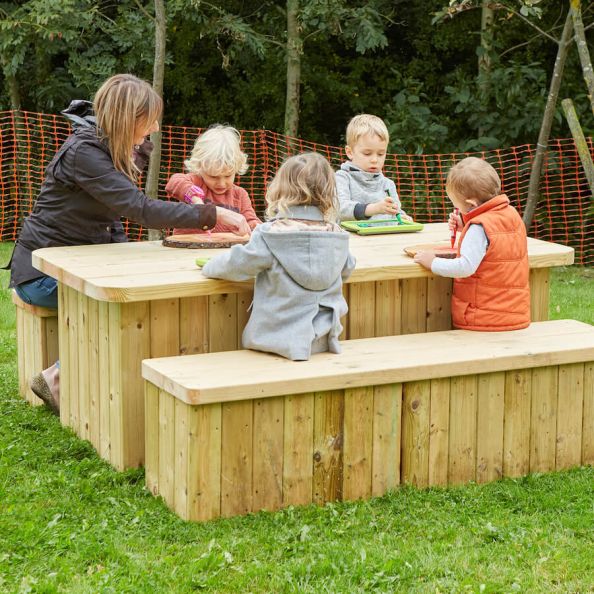 Outdoor Seating Set Standard Delivery | Creative Activity