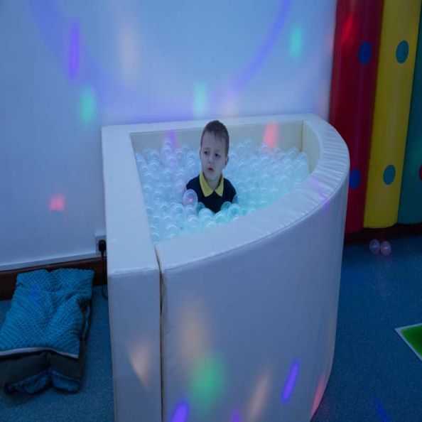 Corner Illuminated Vibrating Ball Pool | Creative Activity