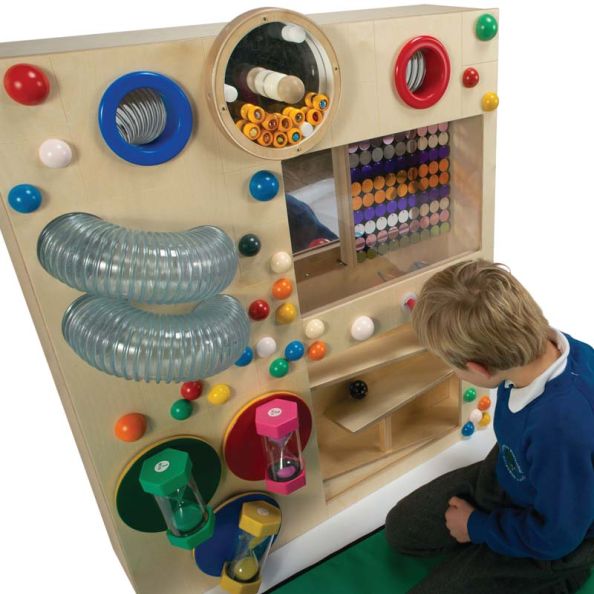 Gravity Wonder Wall Station